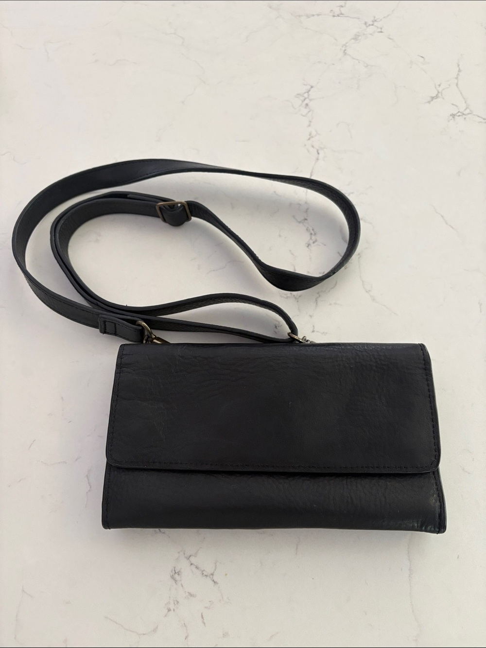 Vintage Duluth Trading Co Lifetime Leather Crossbody Wallet Purse